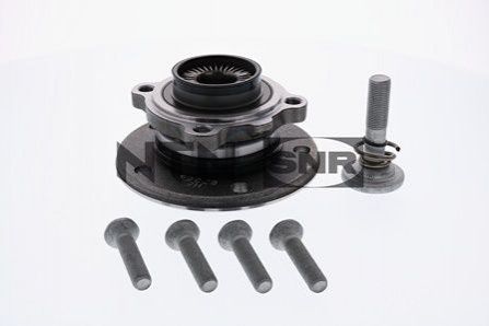 Подшипник ступицы (передней) BMW 4 (F32/F33/F36/F82/F83) 13-16 (F-577714.06) SNR NTN R150.71