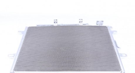 Радиатор кондиционера MB E-class (W211) 1.8-5.5 02- TRUCKTEC 02.59.055 (фото 1)