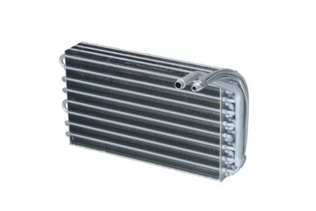 Радиатор кондиционера Citroen Jumpy/Peugeot Expert/Fiat Scudo 1.6-2.1D 94-06 NRF 36136 (фото 1)