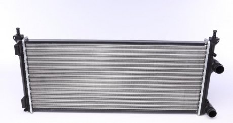 Радиатор охлаждения Fiat Doblo 1.3-1.9JTD/MJTD 01- NRF 53245A (фото 1)