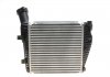 Радиатор интеркулера Audi Q7/VW Touareg 3.0/4.1 03- (R) NRF 30293 (фото 3)