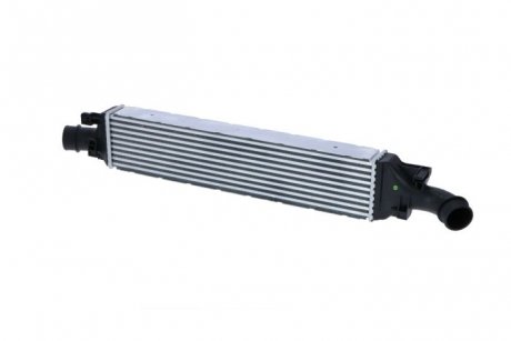 Радиатор интеркулера Audi Q3 2.0TDI/2.0TFSI 11-18 NRF 30339