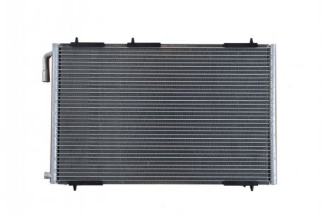 Радиатор кондиционера Peugeot 1.1-2.0 00- NRF 35836