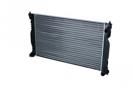 Радиатор охлаждения Audi A4 1.6-2.0/1.9/2.0TDI 00-09/Seat Exeo 08-13 NRF 50539A (фото 1)