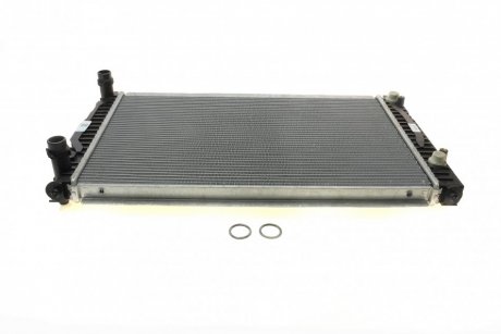 Радіатор охолодження Audi A4/A6/VW Passat 1.6-1.8T/1.9TDI 94-05 NRF 529504 (фото 1)