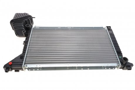 Радиатор охлаждения MB Sprinter 2.2-2.7CDI 00-06 NRF 55348A (фото 1)
