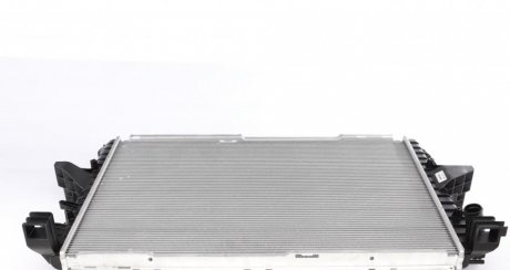 Радіатор охолодження VW Multivan V/T5 03- NRF 53154 (фото 1)