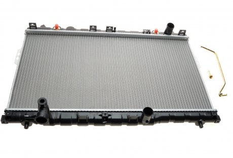 Радиатор охлаждения Hyundai Santa Fe I 2.7 01-06 NRF 53646