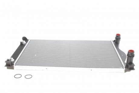 Радиатор охлаждения Audi A6 2.0/2.0D 04-11 NRF 58234