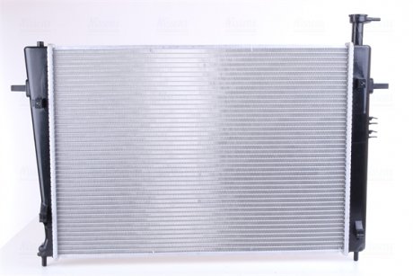 Радиатор охлаждения Hyundai Tucson/Kia Sportage 2.0-2.7 04- NISSENS 675003 (фото 1)