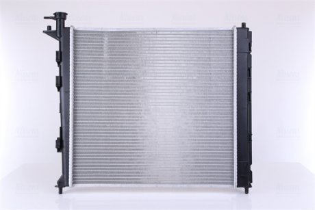 Радиатор охлаждения Hyundai IX35/Kia Sportage III 2.0D 09- NISSENS 675022