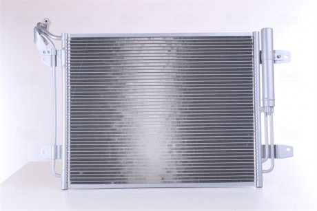 Радиатор кондиционера VW Tiguan 1.4 TSI/2.0 TDI 07- NISSENS 940138 (фото 1)