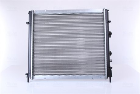 Радиатор охлаждения Renault Kangoo 1.9D 97- (-AC) NISSENS 63854A