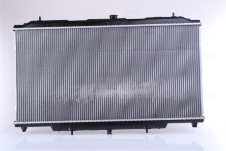 Радиатор охлаждения Nissan Patrol GR V Wagon 2.8TD/3.0DTi 97- NISSENS 62953A