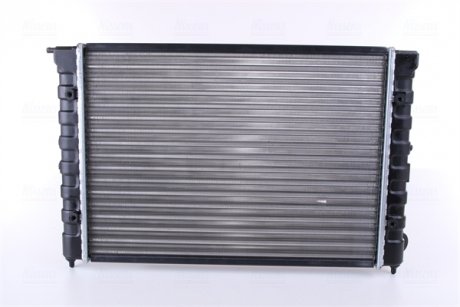 Радіатор охолодження VW GOLF II/JETTA I/SCIROCCO 1.6i (вир-во) NISSENS 651811 (фото 1)