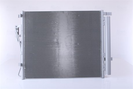 Радиатор кондиционера Hyundai Santa Fe 2.0/2.2CRDi 06-12 NISSENS 940209 (фото 1)