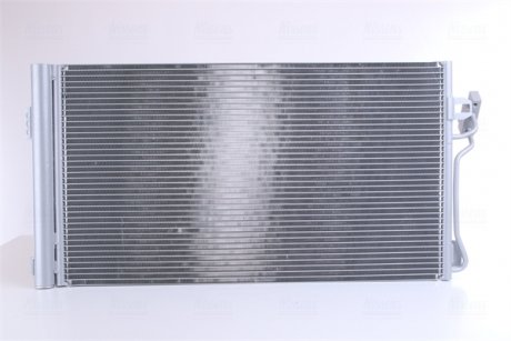 Радиатор кондиционера MB Vito (W639) 2.2CDI 03-08 NISSENS 94674 (фото 1)