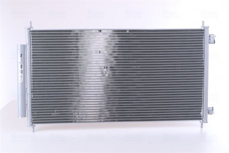 Радиатор кондиционера Honda CR-V 2.0/2.2D/2.4 06- NISSENS 940140 (фото 1)