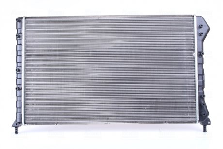 Радиатор охлаждения Fiat Doblo 01- NISSENS 61767