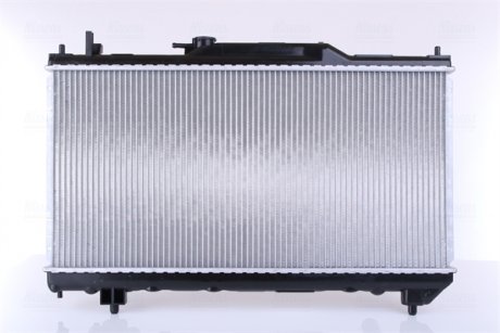 Радиатор охлаждения Toyota Avensis 1.6 97-00 NISSENS 64781A (фото 1)