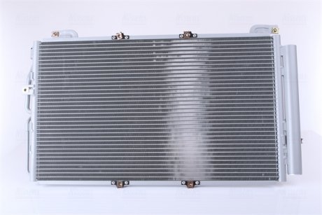Радиатор кондиционера Hyundai Matrix 1.6/1.8 01-10 NISSENS 94644