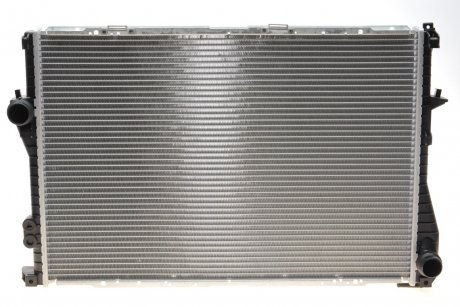Радиатор охлаждения BMW 5 (E39) 2.0i/7 (E38) 3.5i Van Wezel 06002233