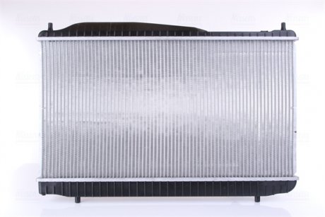 Радиатор охлаждения Chevrolet Epica/Daewoo Evanda 2.0 05-06 NISSENS 61639 (фото 1)