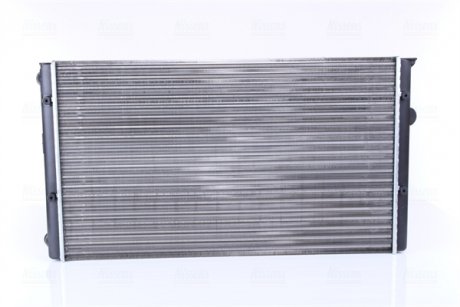 Радиатор охлаждения VW Golf 1.6-2.0/1.9TDI 91-97 NISSENS 652471 (фото 1)