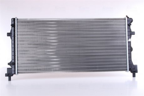 Радиатор охлаждения Skoda Fabia/Rapid/Roomster/VW Polo 06- NISSENS 640012 (фото 1)