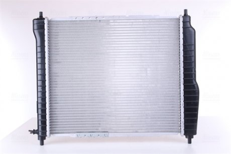 Радиатор охлаждения Chevrolet Aveo 1.2-1.5 04- NISSENS 61636