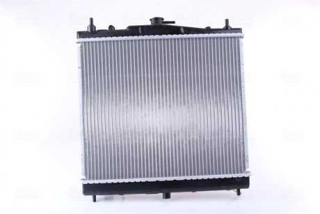 Радиатор охлаждения Nissan Micra/Note 1.6 03- NISSENS 68700A