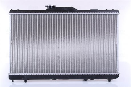 Радиатор охлаждения Toyota Corolla1.3-1.8 89-01 NISSENS 64786A (фото 1)