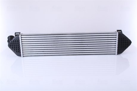 Радиатор интеркулера Ford Mondeo/Focus 1.6-2.5D 03- NISSENS 96481 (фото 1)