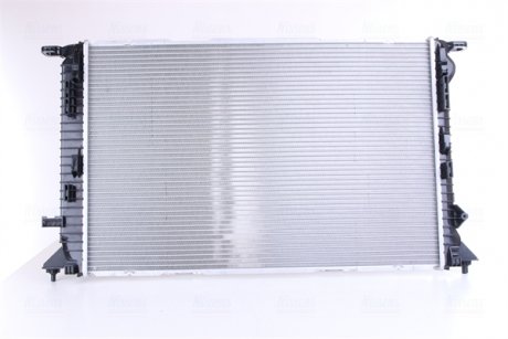 Радиатор охлаждения Audi A4/A5/A6/A7/Q5 2.7-4.0 07- NISSENS 60317 (фото 1)