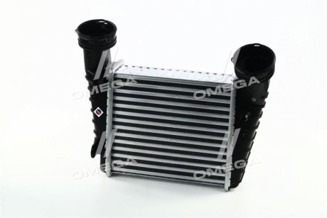 Радиатор интеркулера VW Passat 1.9/2.0 TDI 00-05 AVA COOLING VNA4238 (фото 1)