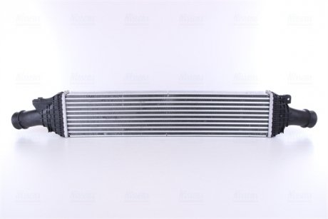 Радиатор интеркулера Audi A4/A5/A6/Q5 1.8-2.0H 07- NISSENS 96567 (фото 1)