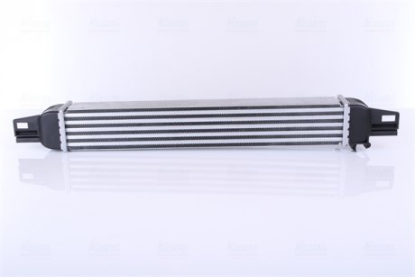 Радиатор интеркулера Citroen Nemo/Fiat Fiorino/Peugeot Bipper 1.3 JTD/1.4 HDI 08- NISSENS 96536 (фото 1)