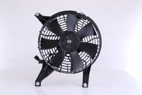 Вентилятор радиатора Mitsubishi Pajero 2.5D/3.2D/3.5 00-07 NISSENS 85383