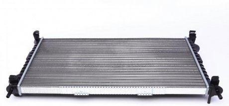 Радиатор охлаждения Ford Transit Connect 1.8TDCI 02-13 MAHLE / KNECHT CR 1196 000P (фото 1)