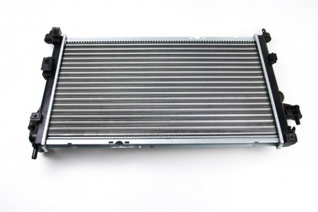 Радиатор охлаждения Opel Combo 1.3/1.7CDTi 04- (+/- AC) BSG BSG 65-520-010