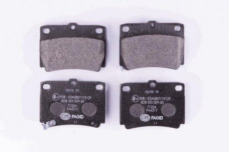 Колодки тормозные (задние) Mitsubishi Pajero 91-00/Pajero Sport 98- HELLA 8DB355009-501