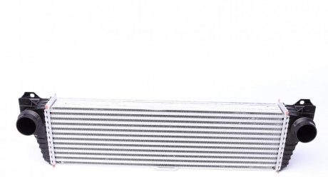 Радиатор интеркулера MB Vito (W639) 2.2CDI 06- MAHLE / KNECHT CI 150 000P (фото 1)