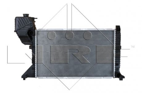 Радиатор охлаждения MB Sprinter 2.3D/2.9TDI 95-00 (+AC, МКПП) NRF 50558 (фото 1)