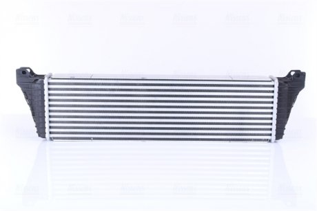 Радиатор интеркулера MB Vito (W639) 2.2CDI 06- NISSENS 96261 (фото 1)