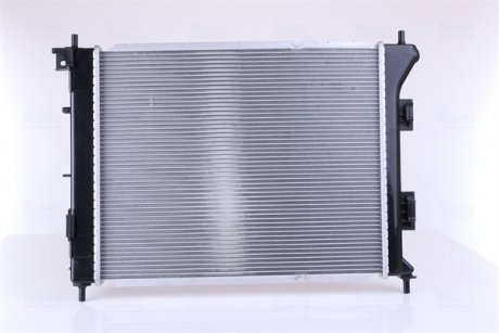 Радиатор охлаждения Hyundai I30/Kia Ceed 1.4CRDI/1.6CRDI 11- NISSENS 67607 (фото 1)