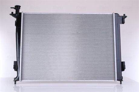 Радиатор охлаждения Hyundai ix35/Kia Sportage 1.6-2.4 10- NISSENS 67514 (фото 1)