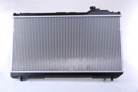 Радиатор охлаждения Toyota Rav4 2.0 94-00 NISSENS 64706 (фото 1)