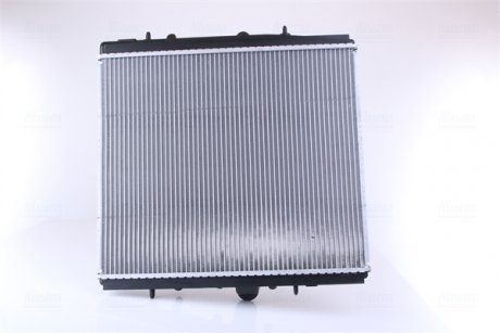Радиатор охлаждения Peugeot Expert Tepee 2.0i NISSENS 63695A