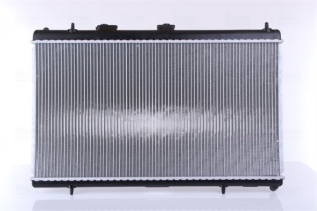 Радиатор охлаждения Citroen C5/C6/C8/Peugeot 407/807 2.2/2.7/3.0HDi 00- NISSENS 63619 (фото 1)