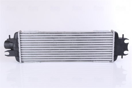 Радиатор интеркулера Renault Trafic 2.5 dCi 01- NISSENS 96775 (фото 1)